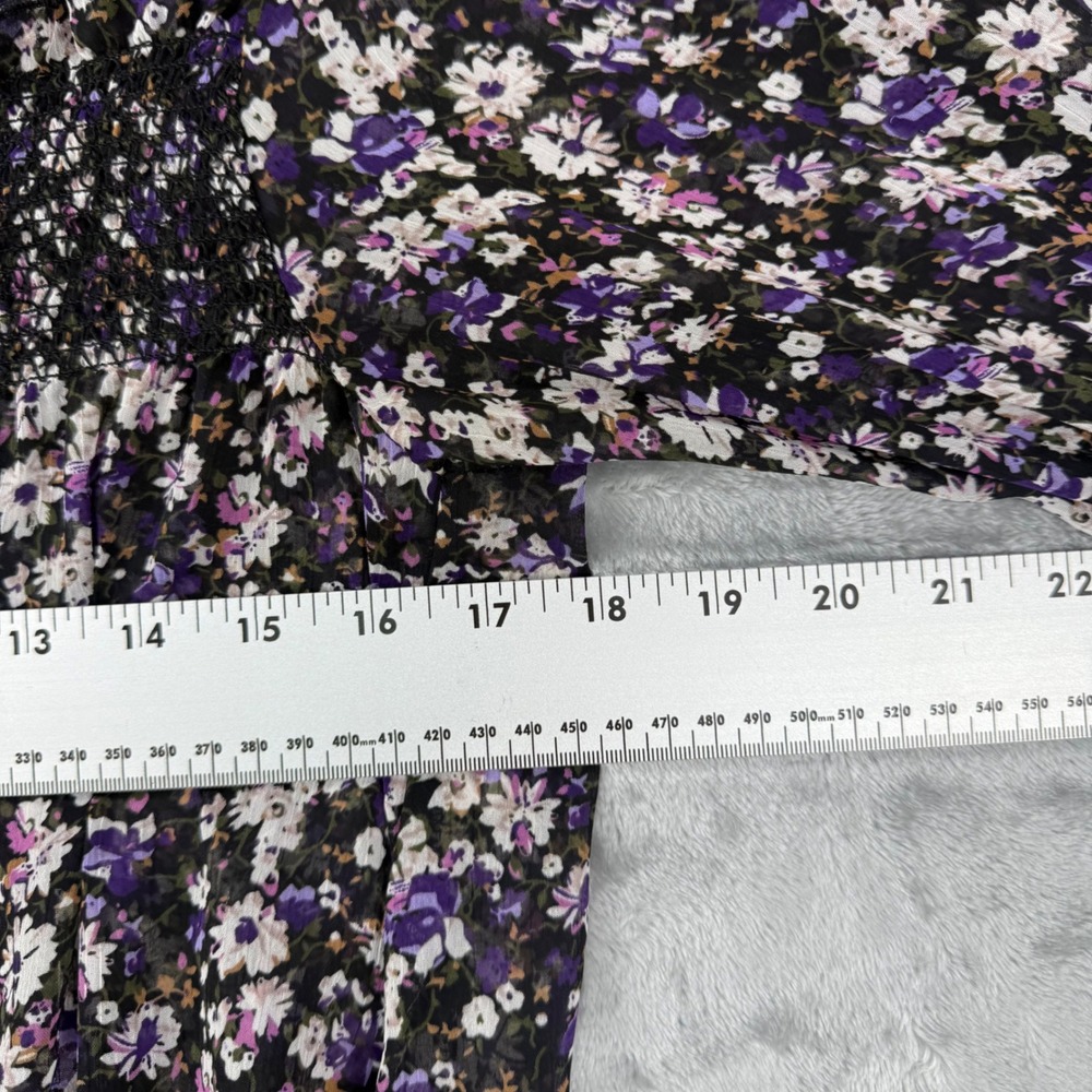 American Rag Floral Smocked Blouse Purple White Chiffon Square Neck BOHO Large - Picture 5 of 14